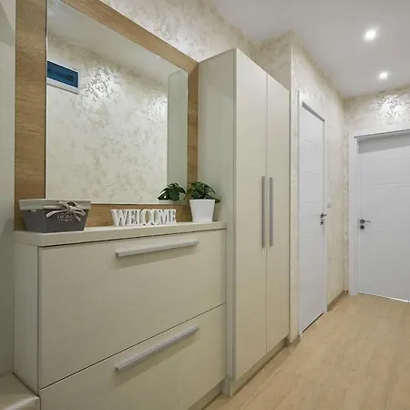 Relax Center & Free Parking 公寓